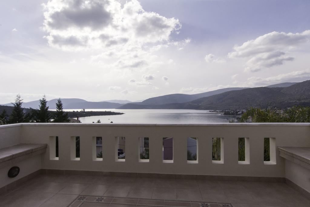 Villa Maira Luxurious With Private Swimming Pool Korfos Exterior photo