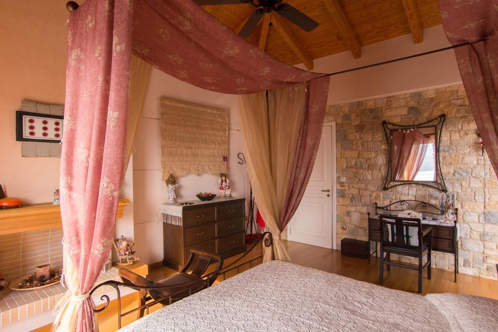 Villa Maira Luxurious With Private Swimming Pool Korfos Exterior photo